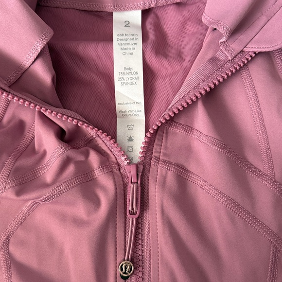 Pink Lululemon define jacket - Picture 2 of 2